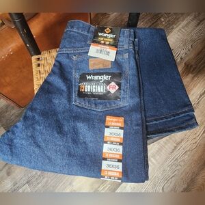 Wrangler Men's Flame Resistant Classic Indigo Relaxed Jeans